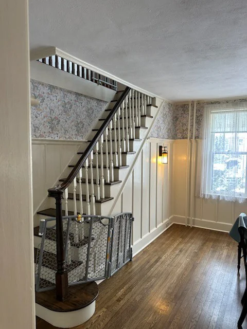 Greenwood wallpaper installation