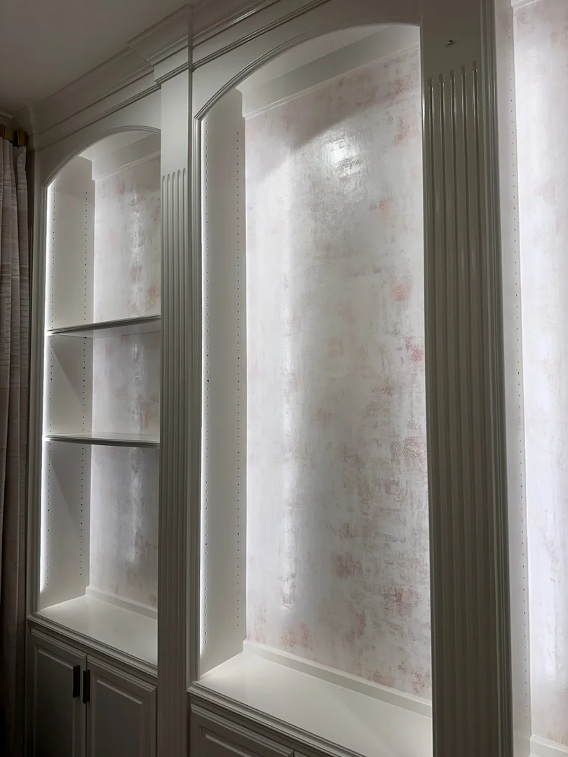 Ravenna wallpaper installation